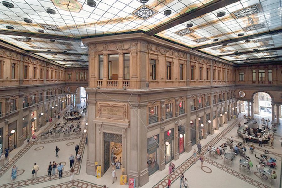 Galleria Alberto Sordi, Rome, home of Trevi e Tritone and Galleria